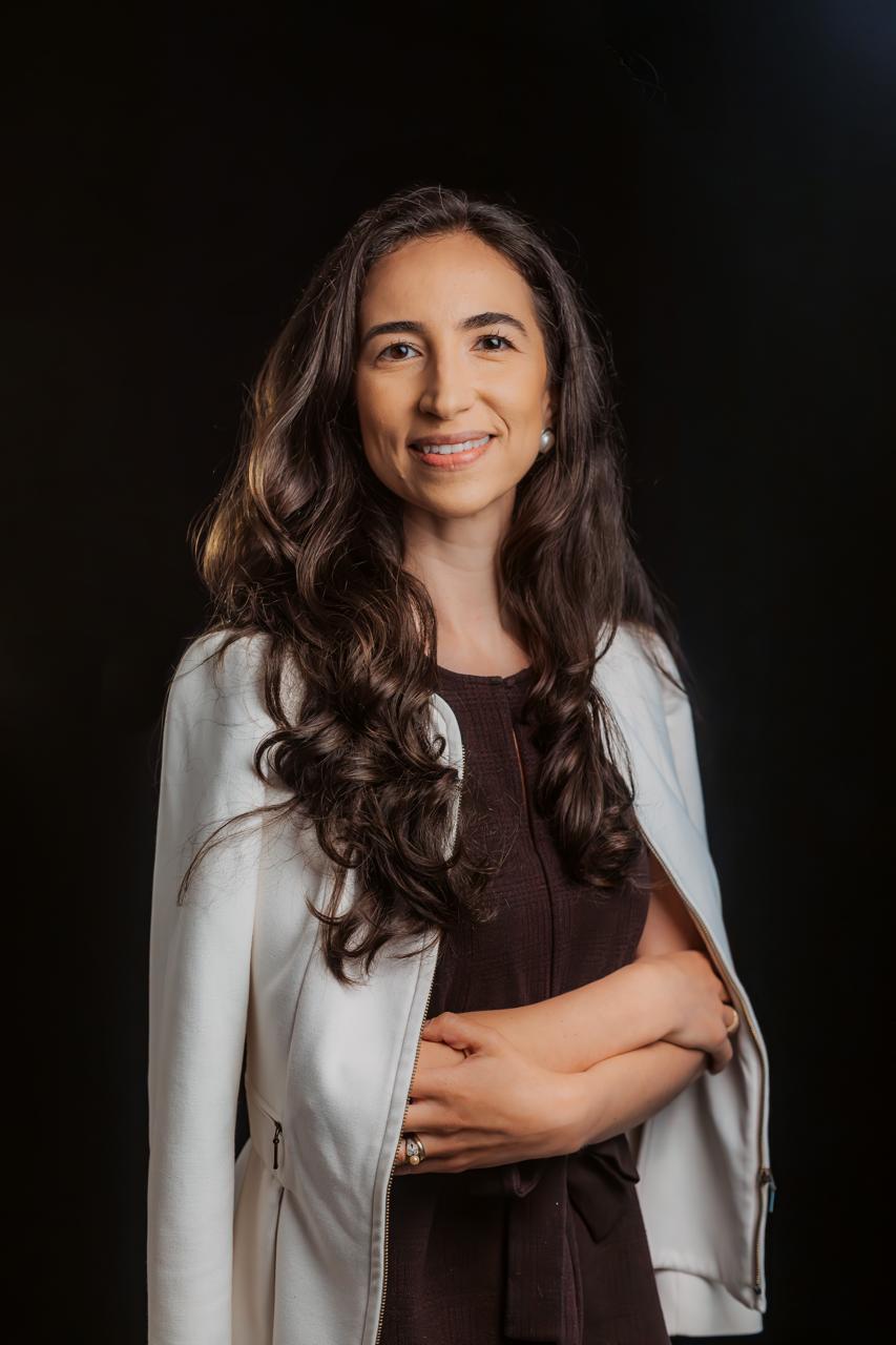 Dra. Carolina